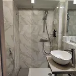 Ξενοδοχείο Romano 3*