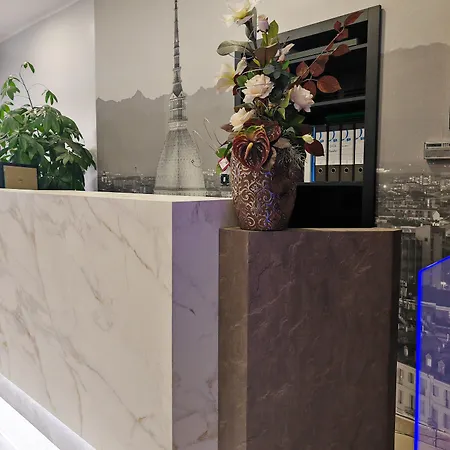 罗漫诺酒店 都灵