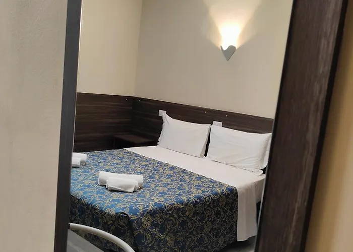 罗漫诺酒店 3* 都灵